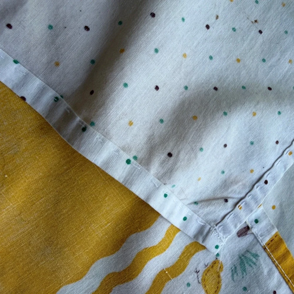 Vintage Kitchen Tea Towel Yellow White Polka Dot Farmhouse Chicken Duck 0920